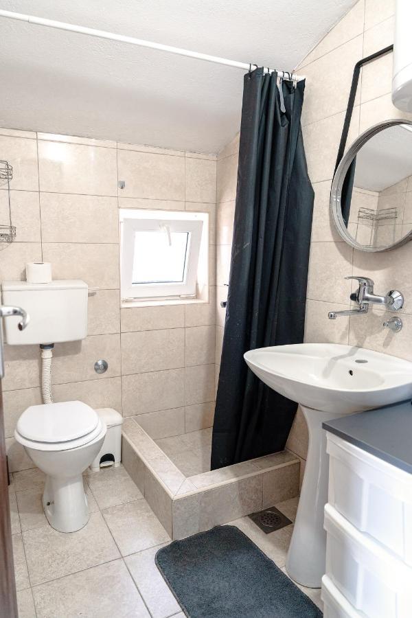 Guest House Jasna Budva Buitenkant foto