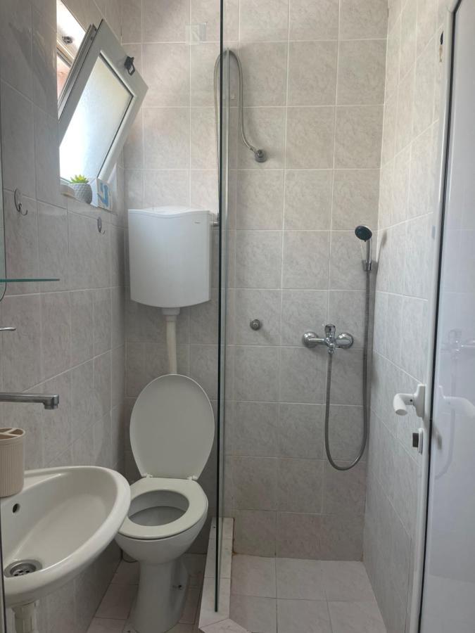 Guest House Jasna Budva Buitenkant foto